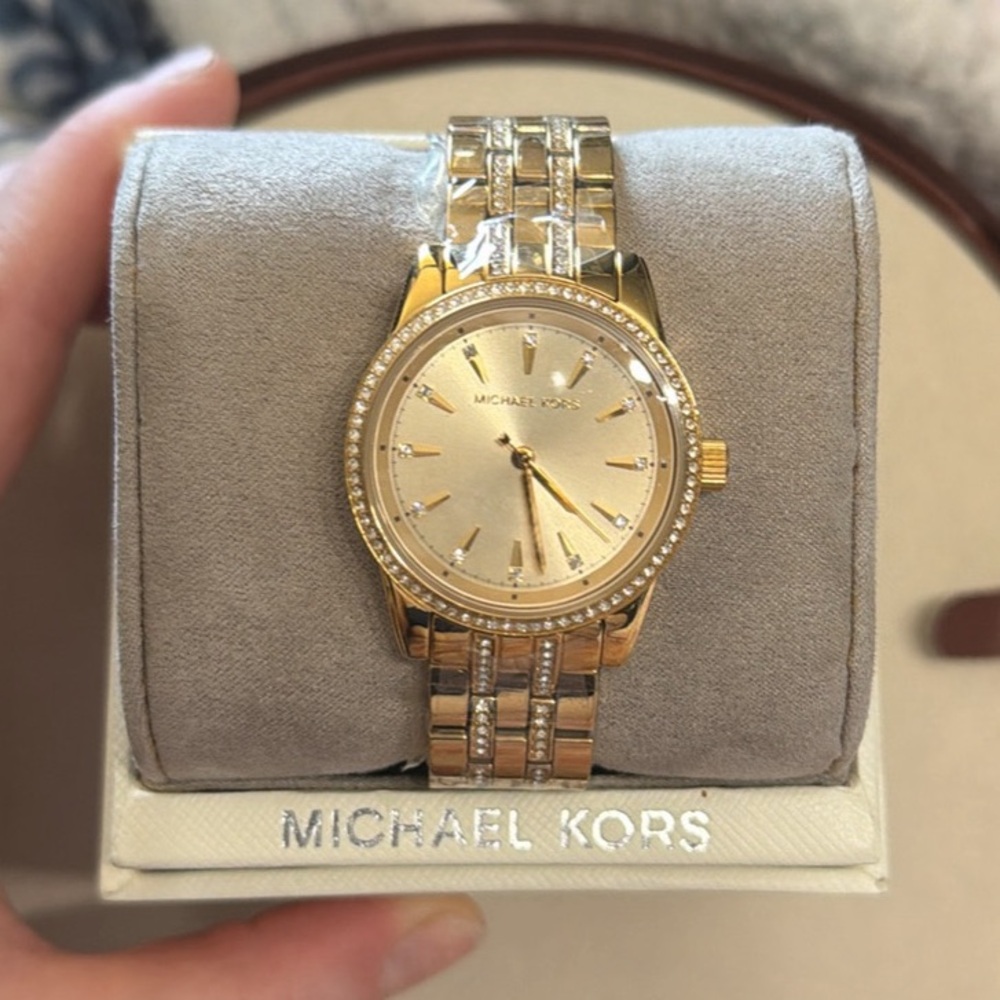 NIB Michael Kors Women’s Mini Ritz Gold-tone Watch MK3909 33mm